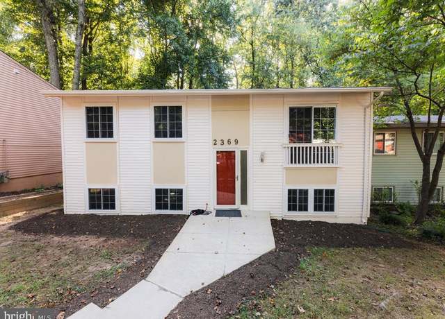 Property at 2369 Old Trail Dr, Reston, VA 20191, 4 beds, 2 baths