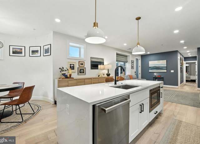 Property at 2829 13th St NW #1, Washington, DC 20009, 2 beds, 2 baths