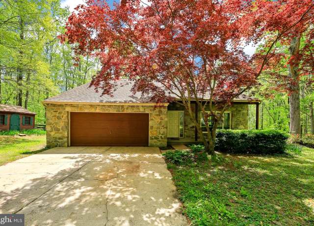 Property at 1326 Jones Station Rd, Arnold, MD 21012, 3 beds, 3 baths