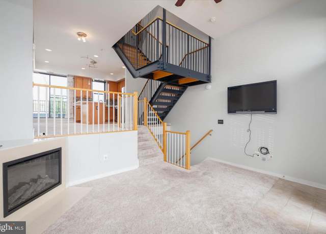 Property at 1724 N Calvert St, Baltimore, MD 21202, 3 beds, 2 baths