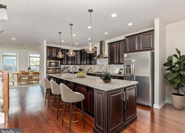 Property at 18 Wedge Way #14, Pikesville, MD 21208, 3 beds, 3.5 baths