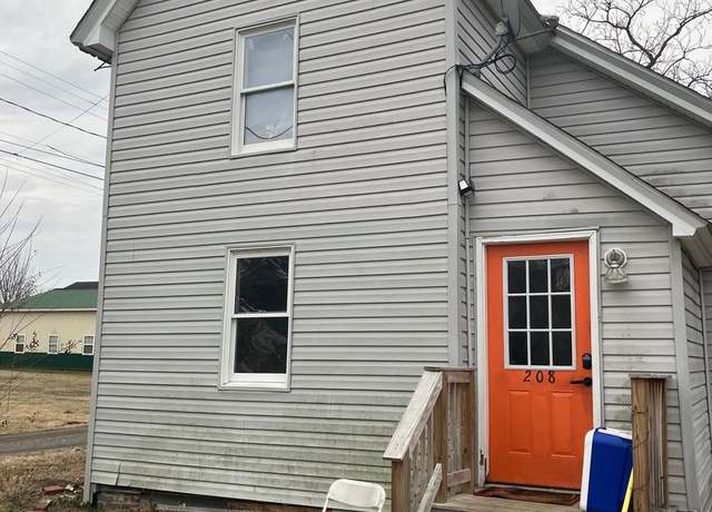 Property at 208 W 2nd St, Ridgely, MD 21660, 3 beds, 1 bath