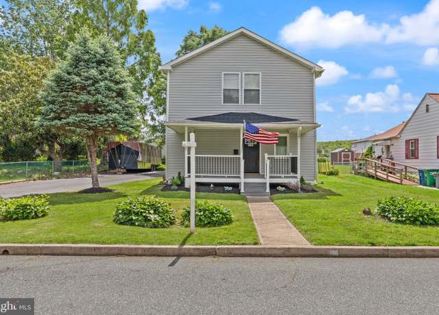 Property at 519 S Parke St, Aberdeen, MD 21001, 4 beds, 2 baths