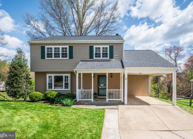 Property at 10 Fullview Ct, Gaithersburg, MD 20878, 4 beds, 3.5 baths
