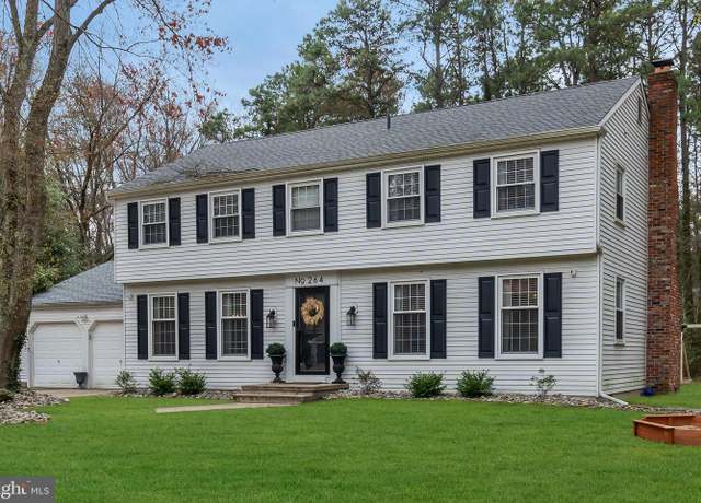 Property at 264 Sunny Jim Dr, Medford, NJ 08055, 4 beds, 2.5 baths