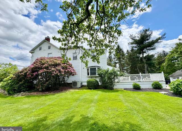 Property at 164 Ellisdale Rd, Allentown, NJ 08501, 5 beds, 1.5 baths