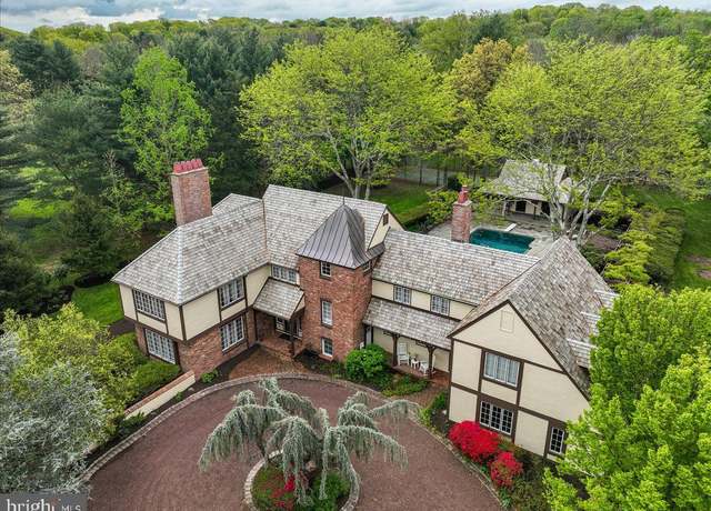 Property at 19 Rolling Hill Rd, Skillman, NJ 08558, 5 beds, 4.5 baths