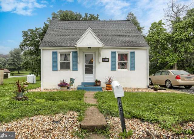 Property at 1806 Suncrest Dr, Carlisle, PA 17013, 3 beds, 1 bath