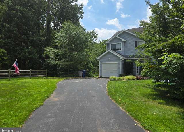 Property at 506 Thomas Cir, Coatesville, PA 19320, 3 beds, 2.5 baths