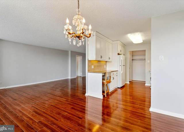 Property at 1001 City Ave Unit WA-1008, Wynnewood, PA 19096, 2 beds, 2 baths