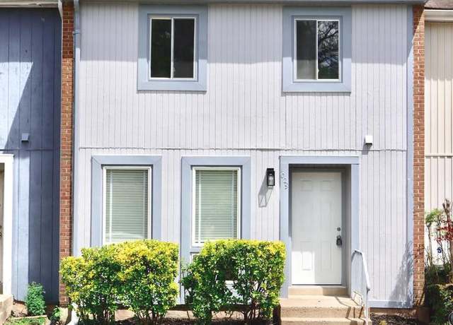 Property at 1029 Kings Ct, Herndon, VA 20170, 4 beds, 3.5 baths