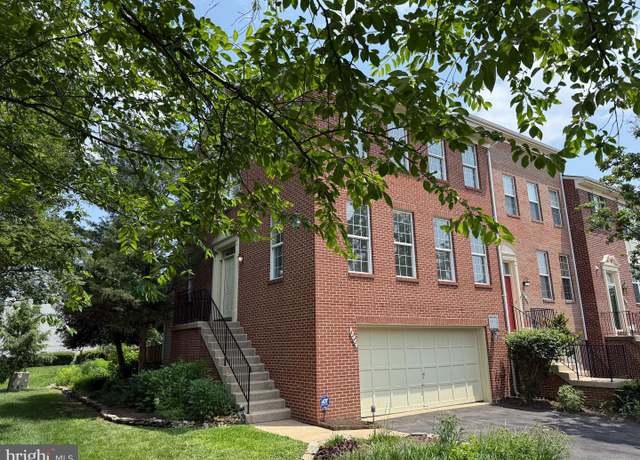 Property at 6220 Roudsby Ln, Alexandria, VA 22315, 3 beds, 3 baths