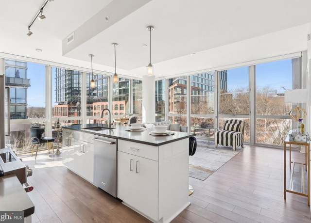Property at 88 V St SW #311, Washington, DC 20024, 1 bed, 1.5 baths
