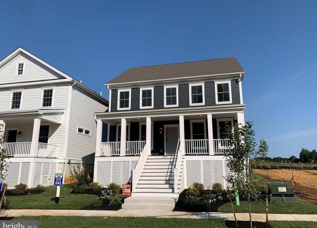 Property at 1609 Schwinn St, Middletown, DE 19709, 4 beds, 2.5 baths
