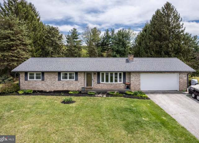 Property at 1207 Emerald Ridge Dr, Westminster, MD 21158, 3 beds, 2 baths