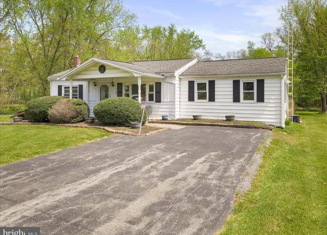 Property at 12565 Wolfsville Rd, Myersville, MD 21773, 3 beds, 1 bath