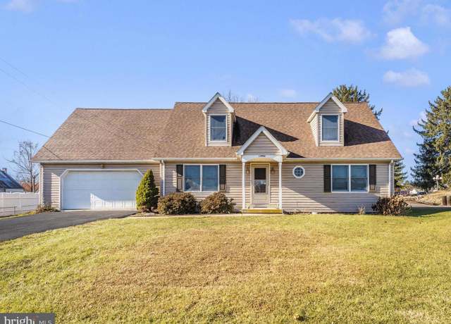 Property at 13902 Weaver Ave, Maugansville, MD 21767, 4 beds, 3 baths