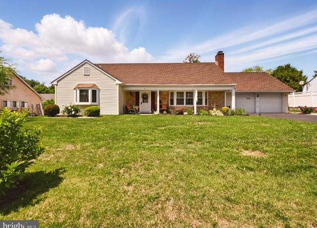 Property at 60 Windsor Ln, Willingboro, NJ 08046, 5 beds, 3 baths