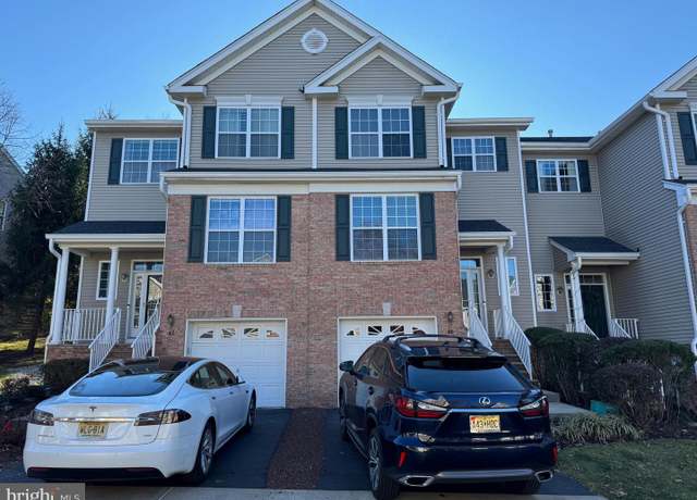 Property at 40 Truman Ave, Princeton, NJ 08540, 2 beds, 2.5 baths