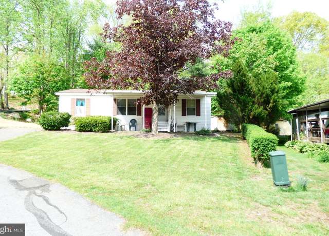 Property at 227 Lexington Dr, Hereford, PA 18056, 2 beds, 2 baths