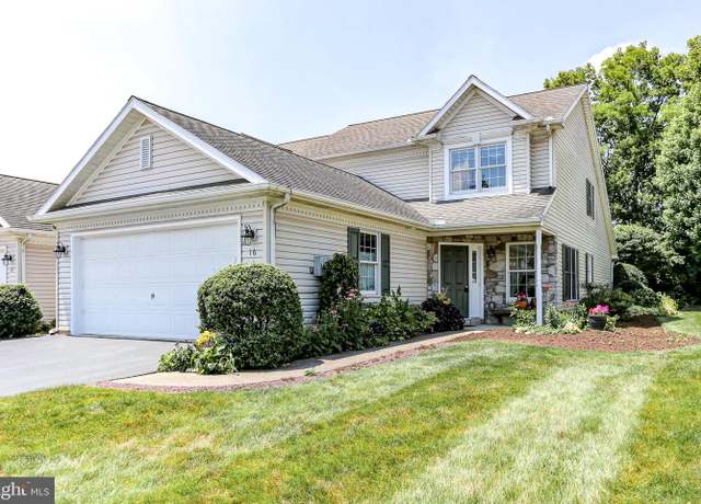 Property at 16 Hemlock Dr, Maytown, PA 17550, 3 beds, 2.5 baths