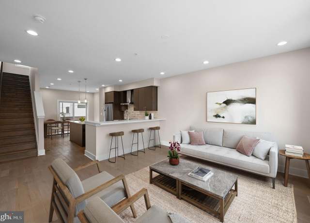 Property at 626 N 5th St, Philadelphia, PA 19123, 3 beds, 3.5 baths