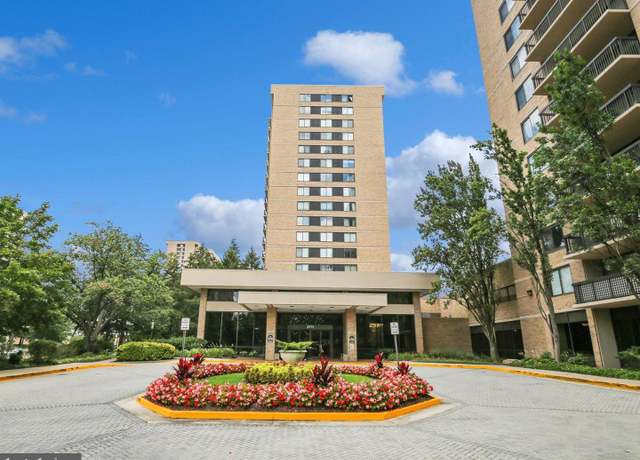 Property at 3709 South George Mason Dr #114, Falls Church, VA 22041, 3 beds, 2.5 baths