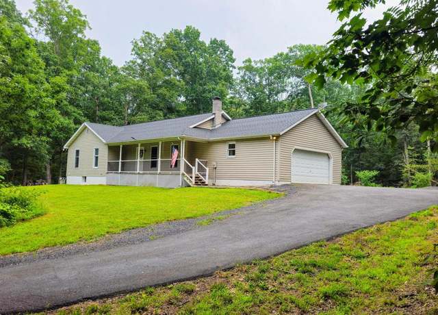 Property at 10473 Hedgesville Rd, Hedgesville, WV 25427, 3 beds, 2 baths