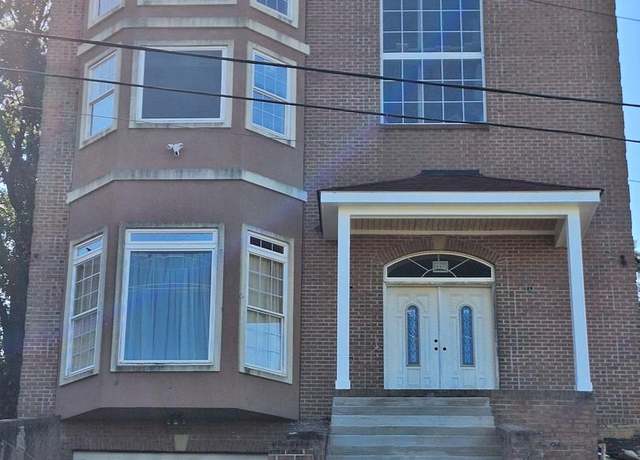 Property at 5001 Astor Pl SE, Washington, DC 20019, 5 beds, 4.5 baths