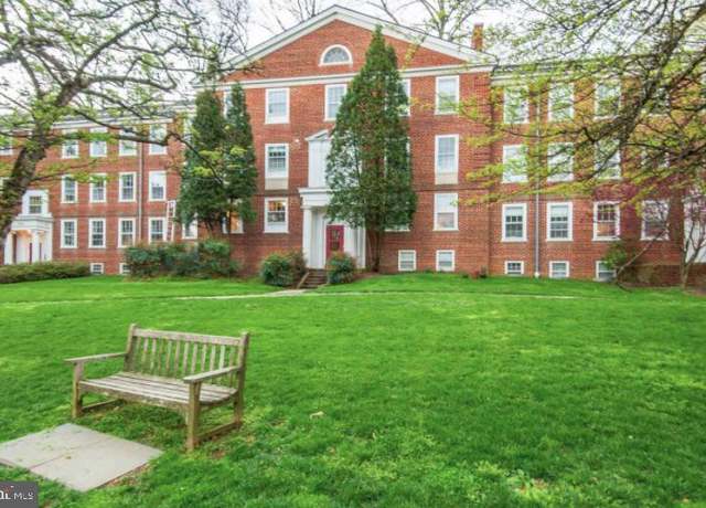 Property at 3950 Langley Ct NW Unit B626, Washington, DC 20016, 3 beds, 3 baths