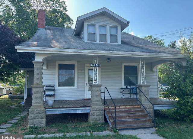 Property at 742 S State St, Dover, DE 19901, 4 beds