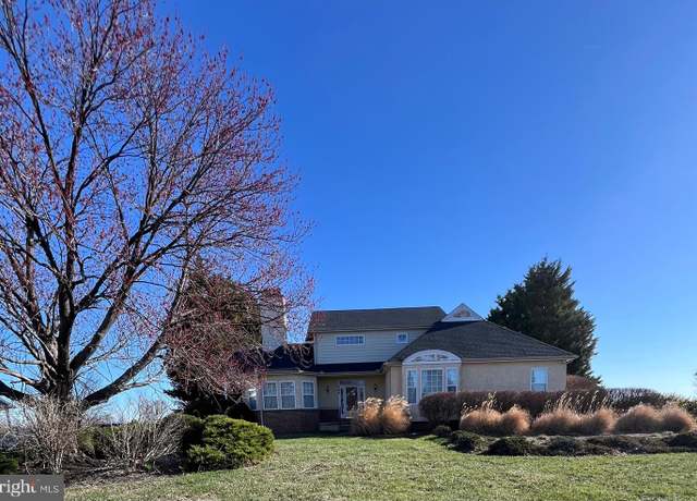 Property at 122 Lahinch Ct, Middletown, DE 19709, 4 beds, 2.5 baths