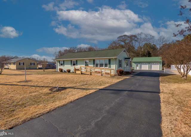 Property at 12399 County Seat Hwy, Laurel, DE 19956, 3 beds, 1 bath