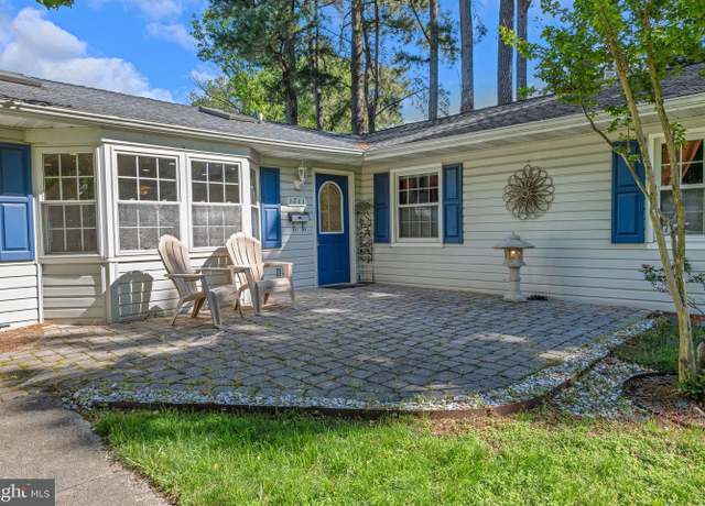 Property at 1711 Tedbury St, Crofton, MD 21114, 4 beds, 2 baths