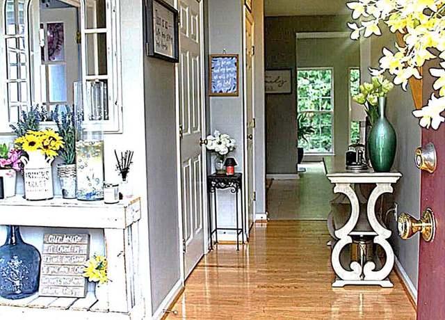 Property at 77 Ironoak Ct, North East, MD 21901, 4 beds, 2.5 baths