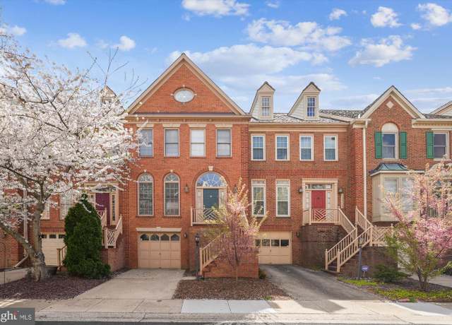 Property at 15711 Cherry Blossom Ln, Gaithersburg, MD 20878, 3 beds, 4 baths