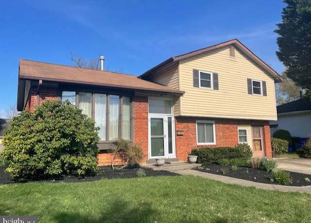 Property at 8722 Ewing Dr, Bethesda, MD 20817, 4 beds, 2.5 baths