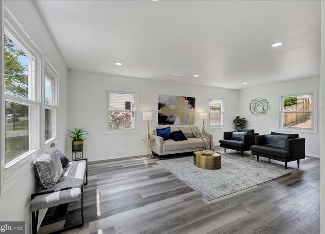 Property at 2804 Spindle Ln, Bowie, MD 20715, 3 beds, 2.5 baths