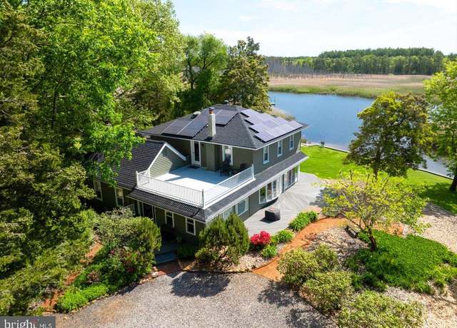 Property at 138 N Maple Ave, Tuckerton, NJ 08087, 4 beds, 3 baths