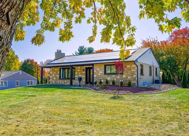 Property at 770 Sweetbriar Dr, Warminster, PA 18974, 4 beds, 2 baths