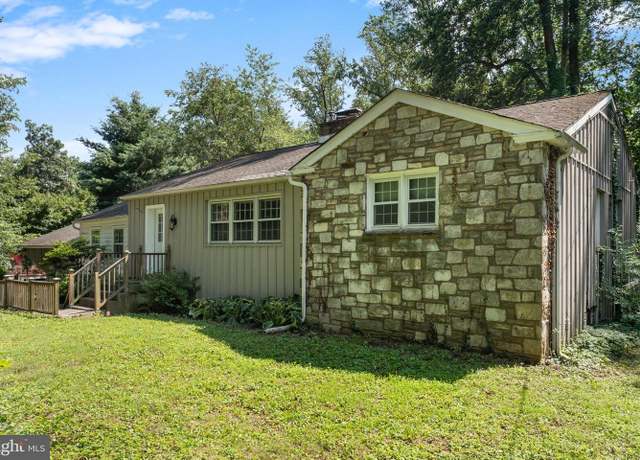 Property at 2182 Herblew Rd, Warrington, PA 18976, 3 beds, 1 bath