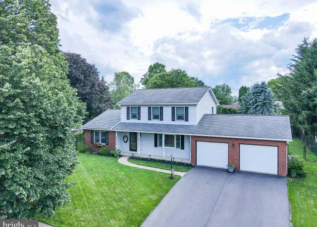 Property at 951 Bayberry Dr, State College, PA 16801, 3 beds, 2.5 baths