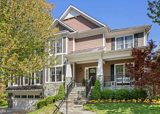 Property at 4508 41st St N, Arlington, VA 22207, 5 beds, 4.5 baths