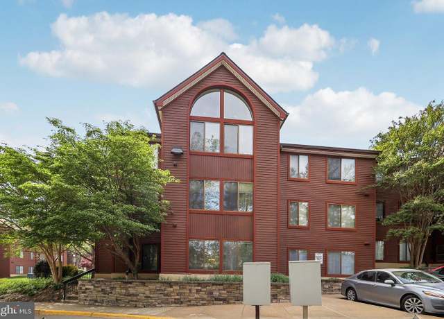 Property at 2816 Lee Oaks Pl #102, Falls Church, VA 22046, 2 beds, 2 baths