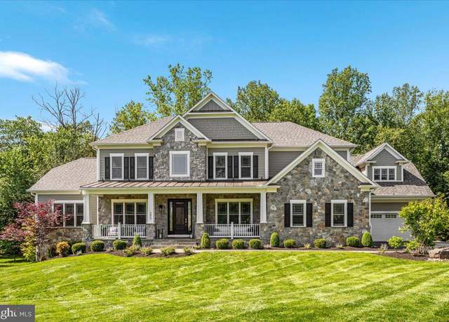 Property at 3863 Ganell Pl, Fairfax, VA 22033, 6 beds, 7 baths