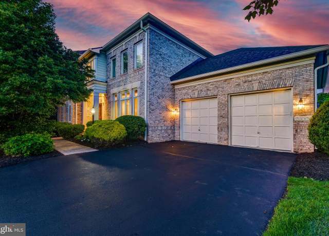 Property at 23004 Minerva Dr, Brambleton, VA 20148, 4 beds, 4.5 baths