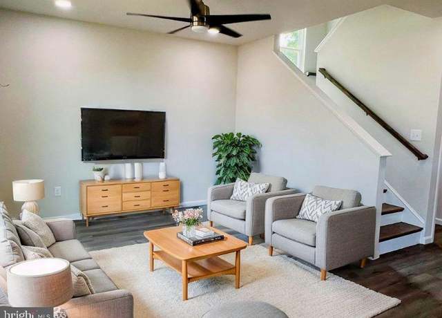 Property at Lot 2 S George, Charles Town, WV 25414, 3 beds, 2.5 baths