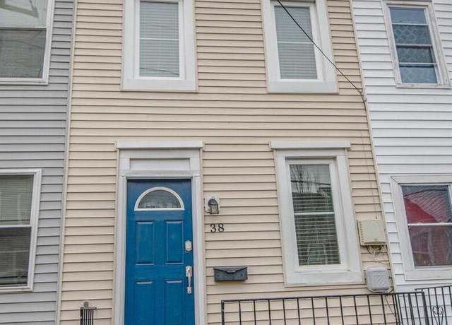 Property at 38 Pleasant St, Annapolis, MD 21401, 2 beds, 1 bath