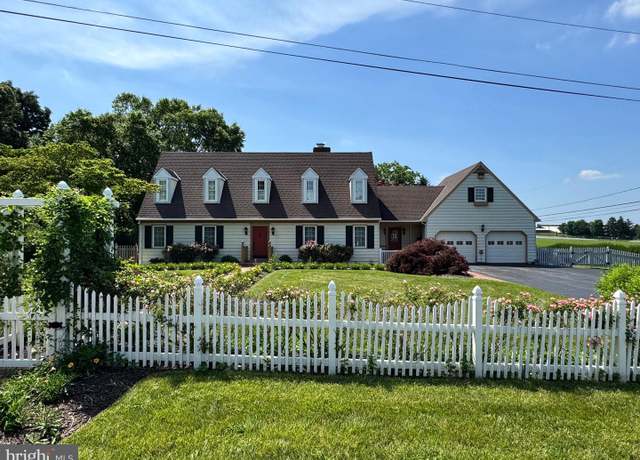 Property at 2 Greenvale Rd, Westminster, MD 21157, 3 beds, 2.5 baths