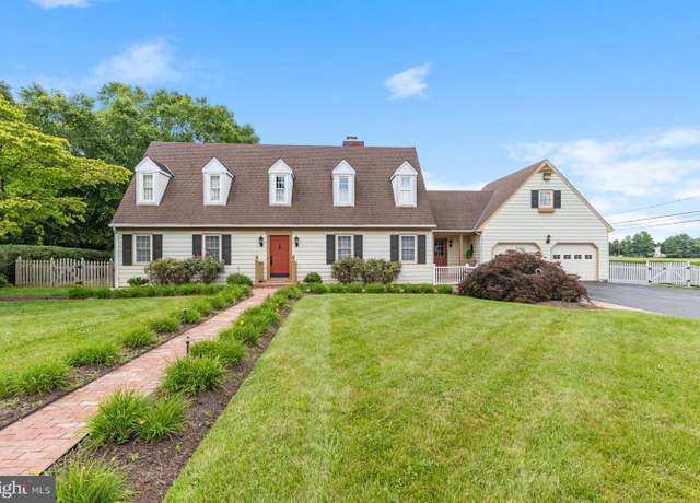 Property at 2 Greenvale Rd, Westminster, MD 21157, 3 beds, 2.5 baths